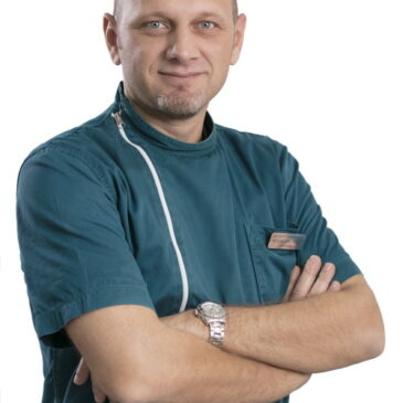 Dr Saša Srdanović 